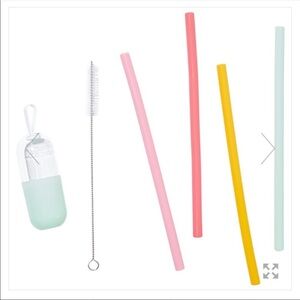 Chic & Tonic silicon straws full bloom collection